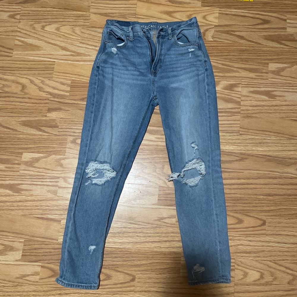 American Eagle Mom Jeans
